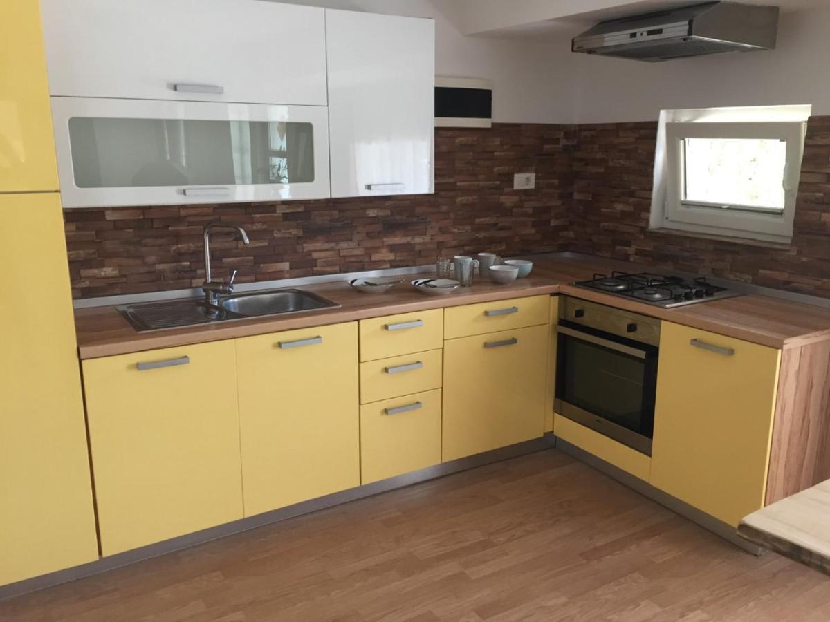 Hillside Bio Resort Apartment With Mountain View Prebold Екстериор снимка